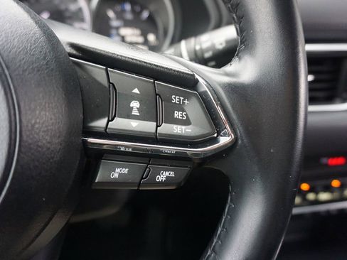 Used 2020 MAZDA CX-5 Touring FWD image 9