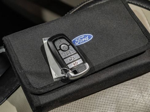 Used 2021 Ford F250 Limited AWD/4WD image 68