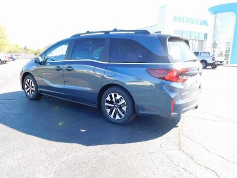 New 2026 Honda Odyssey EX-L image 5