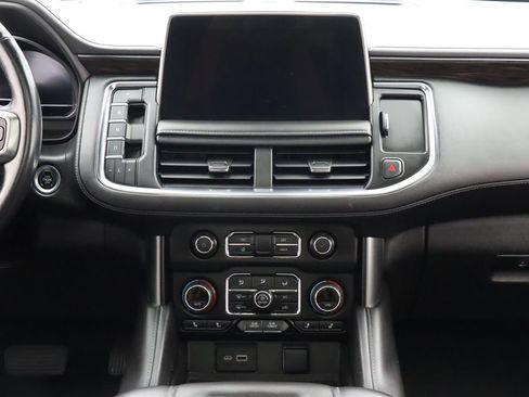 Used 2022 Chevrolet Tahoe LT w/ LT Signature Package RWD image 23