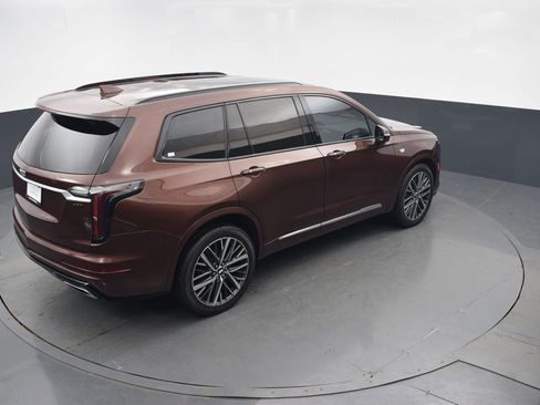 Used 2022 Cadillac XT6 Sport w/ Technology Package AWD/4WD image 47
