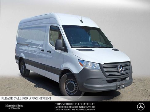 Used 2026 Mercedes-Benz Sprinter 2500 image 1