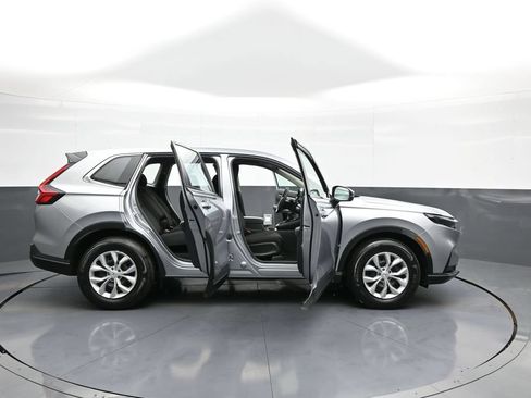 Used 2024 Honda CR-V LX image 41