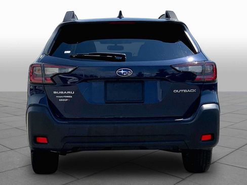 Certified 2025 Subaru Outback Premium AWD/4WD image 5