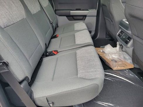 New 2026 Ford F250 XLT w/ FX4 Off-Road Package image 11