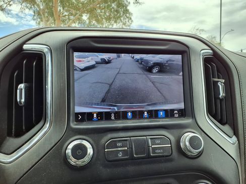 Used 2023 GMC Sierra 2500 Denali AWD/4WD image 23