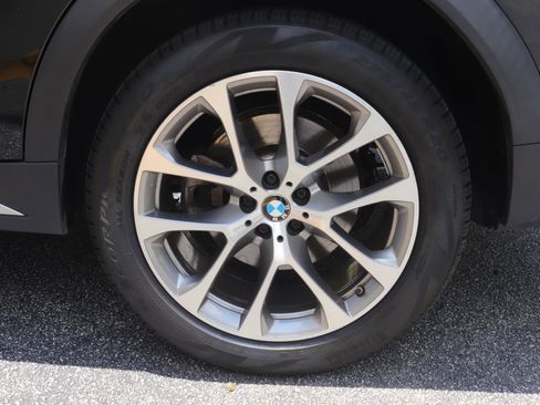 Used 2023 BMW X6 xDrive40i AWD/4WD image 25