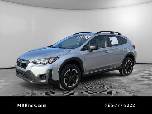 Used 2021 Subaru Crosstrek 2.0i image 1