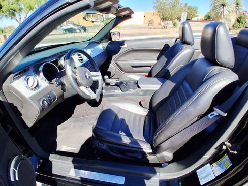 Used 2007 Ford Mustang GT RWD image 18
