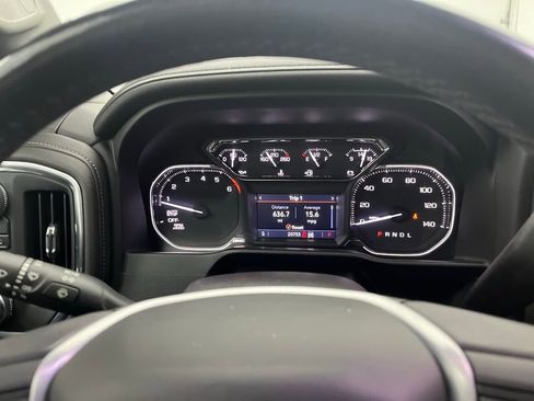 Used 2021 GMC Sierra 1500 SLT image 22