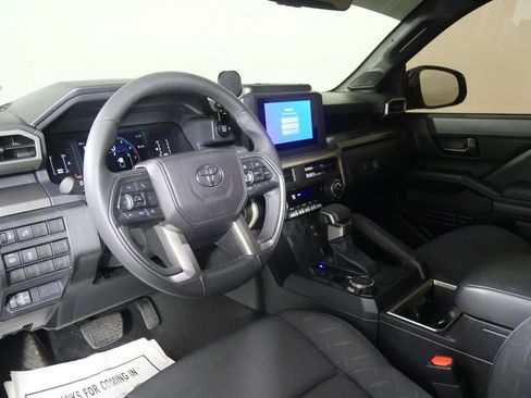 Used 2024 Toyota Tacoma SR5 w/ SR5 Upgrade Package image 15