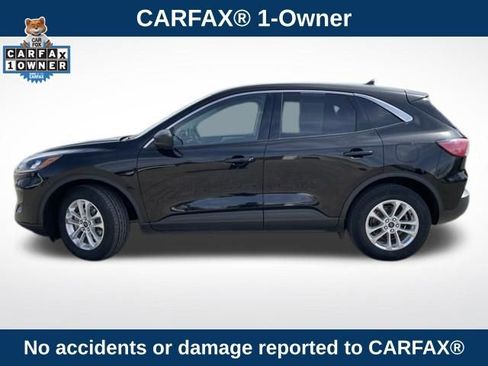 Used 2022 Ford Escape SE w/ Cold Weather Package image 2