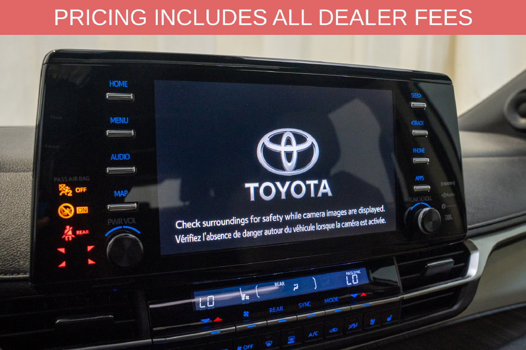 Used 2021 Toyota Sienna Limited FWD image 16