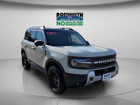 Used 2025 Ford Bronco Sport Badlands AWD/4WD image 24