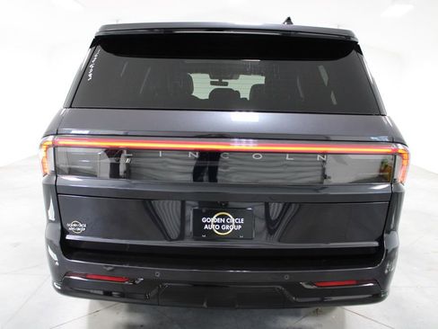 New 2026 Lincoln Navigator L Reserve w/ Jet Appearance Package image 7