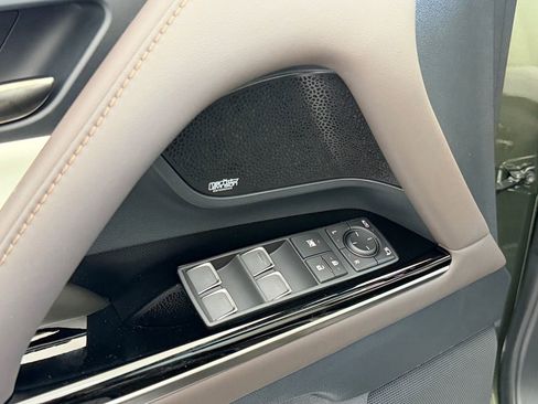 New 2026 Lexus LX 700h Luxury AWD/4WD image 15