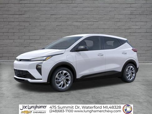 New 2027 Chevrolet Bolt LT FWD image 2