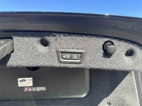 Used 2014 BMW 535i xDrive 535i xDrive image 32