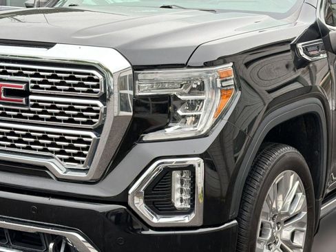 Used 2021 GMC Sierra 1500 Denali w/ Denali Ultimate Package AWD/4WD image 11