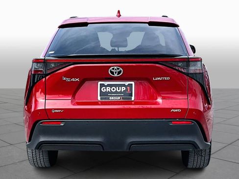 Used 2024 Toyota bZ4X Limited w/ Weather Package image 4