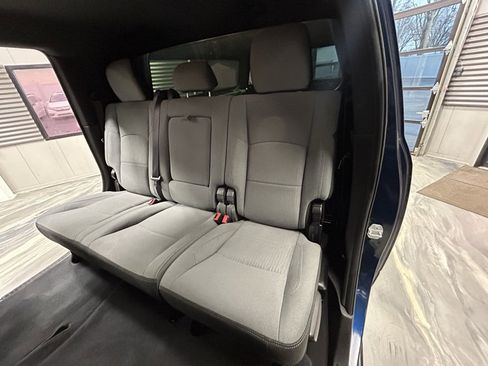 Used 2021 RAM 2500 Big Horn w/ Level 1 Equipment Group image 8