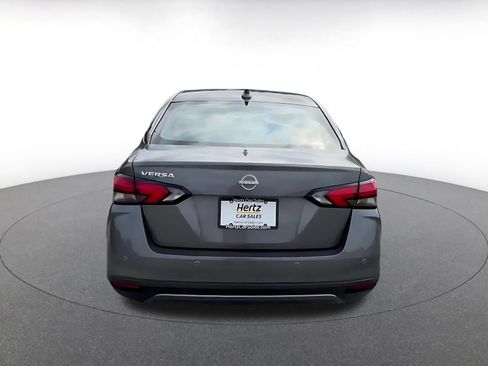 Used 2025 Nissan Versa SV FWD image 12
