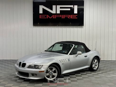 Used 2000 BMW Z3 2.5i image 2