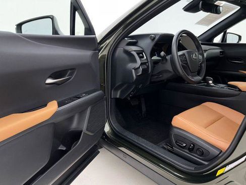 Certified 2025 Lexus UX 300h AWD w/ Accessory Package (Z1) image 11