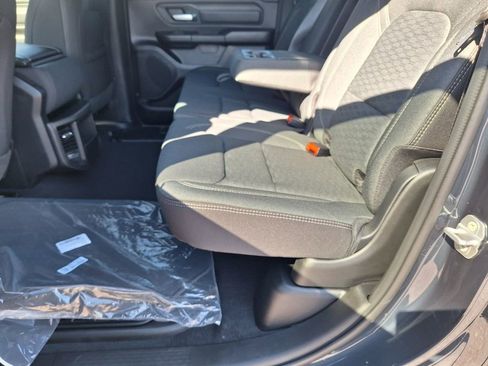 New 2026 RAM 1500 Express image 21