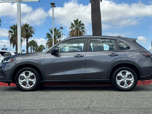 Used 2024 Honda HR-V LX image 2