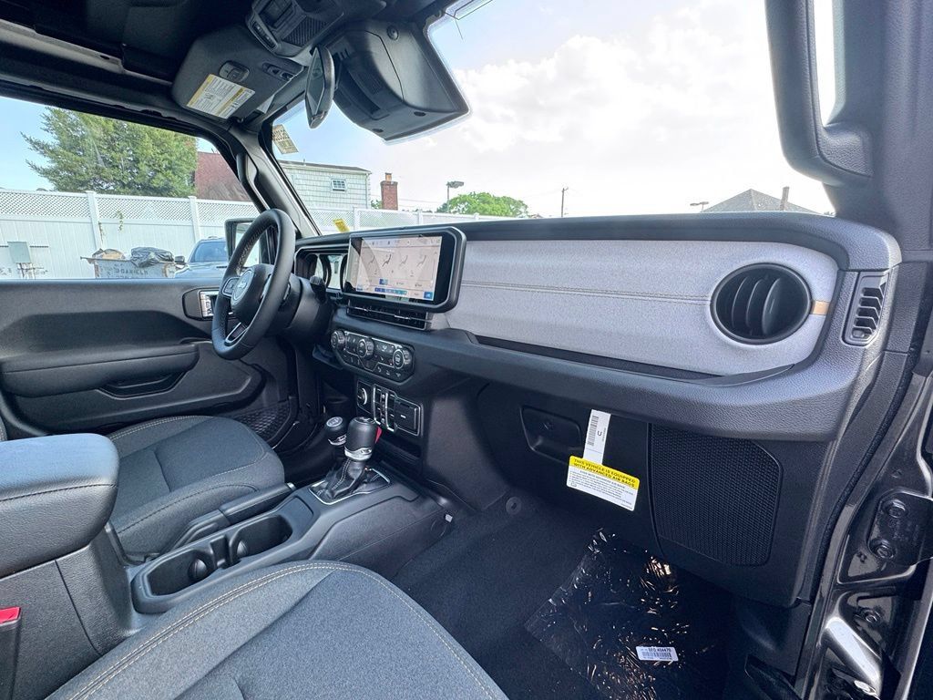 New 2026 Jeep Wrangler Unlimited Sport AWD/4WD image 17