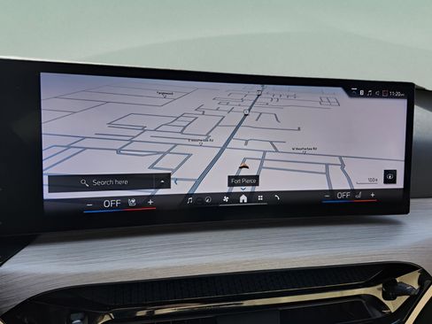 Certified 2025 BMW 330i Sedan w/ Premium Package image 34