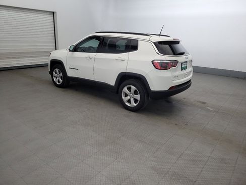 Used 2019 Jeep Compass Latitude w/ Popular Equipment Group AWD/4WD image 3