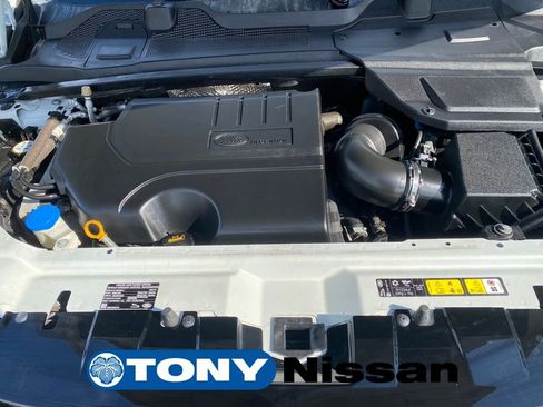 Used 2019 Land Rover Discovery Sport HSE image 36