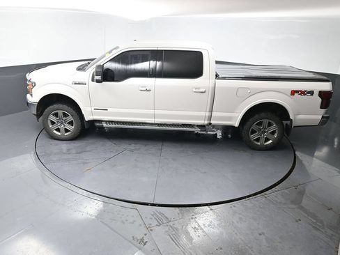 Used 2018 Ford F150 Lariat w/ FX4 Off-Road Package AWD/4WD image 14
