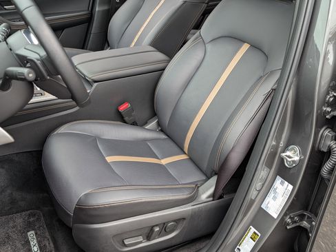 Used 2025 MAZDA CX-90 Plug-In Hybrid w/ Premium Plus image 17