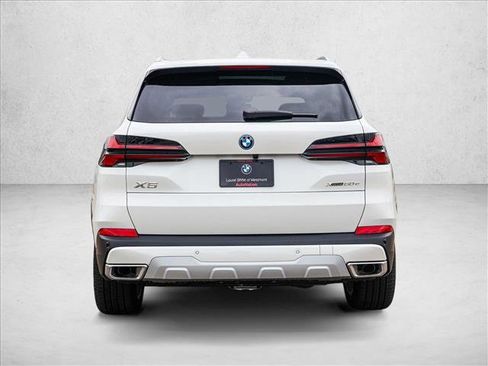 Certified 2025 BMW X5 xDrive50e w/ Parking Assistance Package image 6