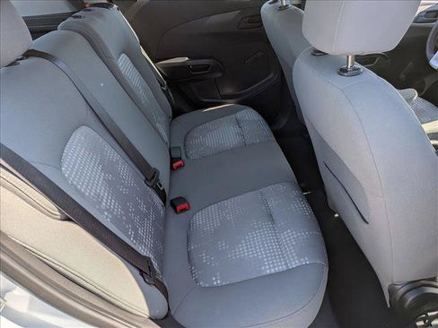 Used 2017 Chevrolet Sonic LT FWD image 18