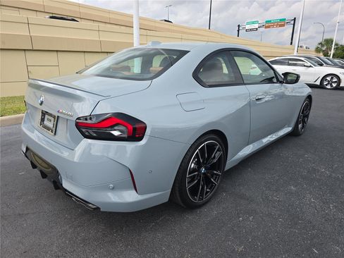 Used 2025 BMW M240i M240i image 3