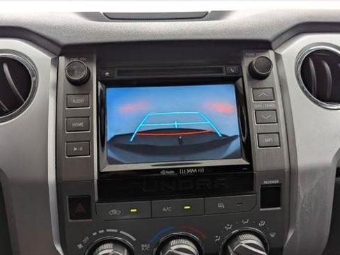 Used 2017 Toyota Tundra SR5 w/ SR5 Upgrade Package RWD image 19