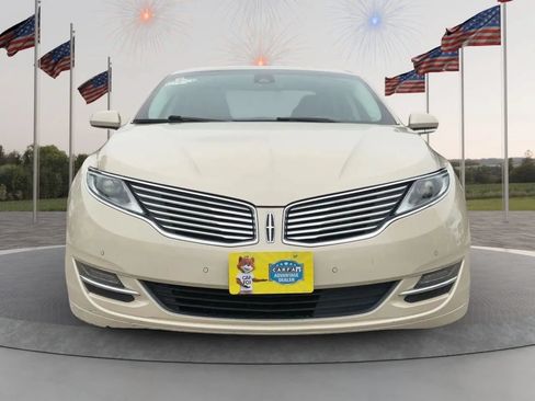 Used 2014 Lincoln MKZ w/ Equipment Group 102A Reserve FWD image 2