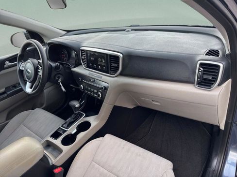 Used 2020 Kia Sportage LX image 29