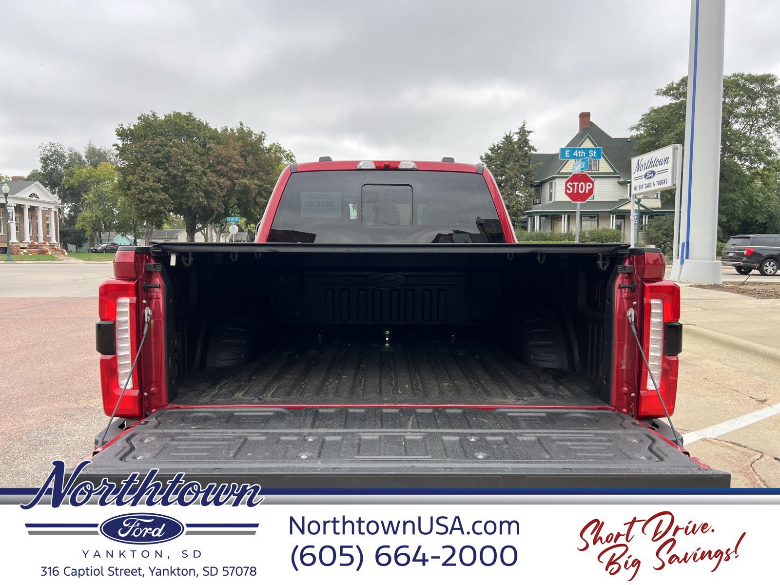 Used 2024 Ford F250 Lariat w/ Black Appearance Package AWD/4WD image 10