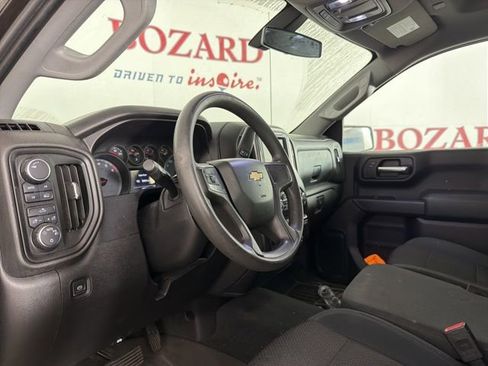 Used 2019 Chevrolet Silverado 1500 Custom w/ Custom Value Package image 12