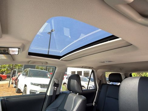 Used 2024 Toyota 4Runner Limited image 18