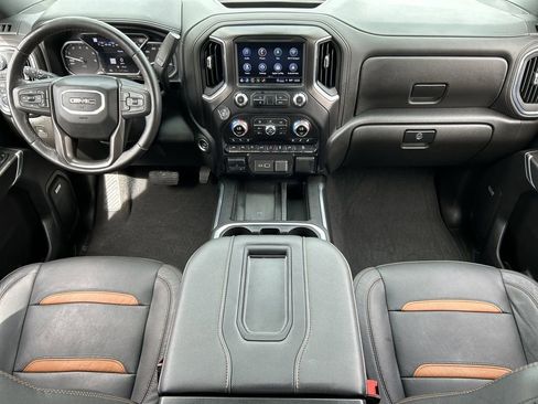 Used 2021 GMC Sierra 1500 AT4 w/ AT4 Premium Package AWD/4WD image 21