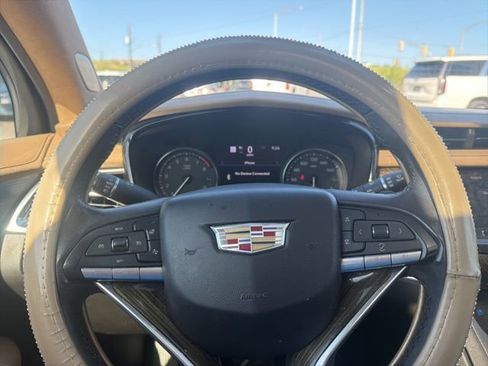 Used 2020 Cadillac XT6 Premium Luxury w/ Platinum Package image 13