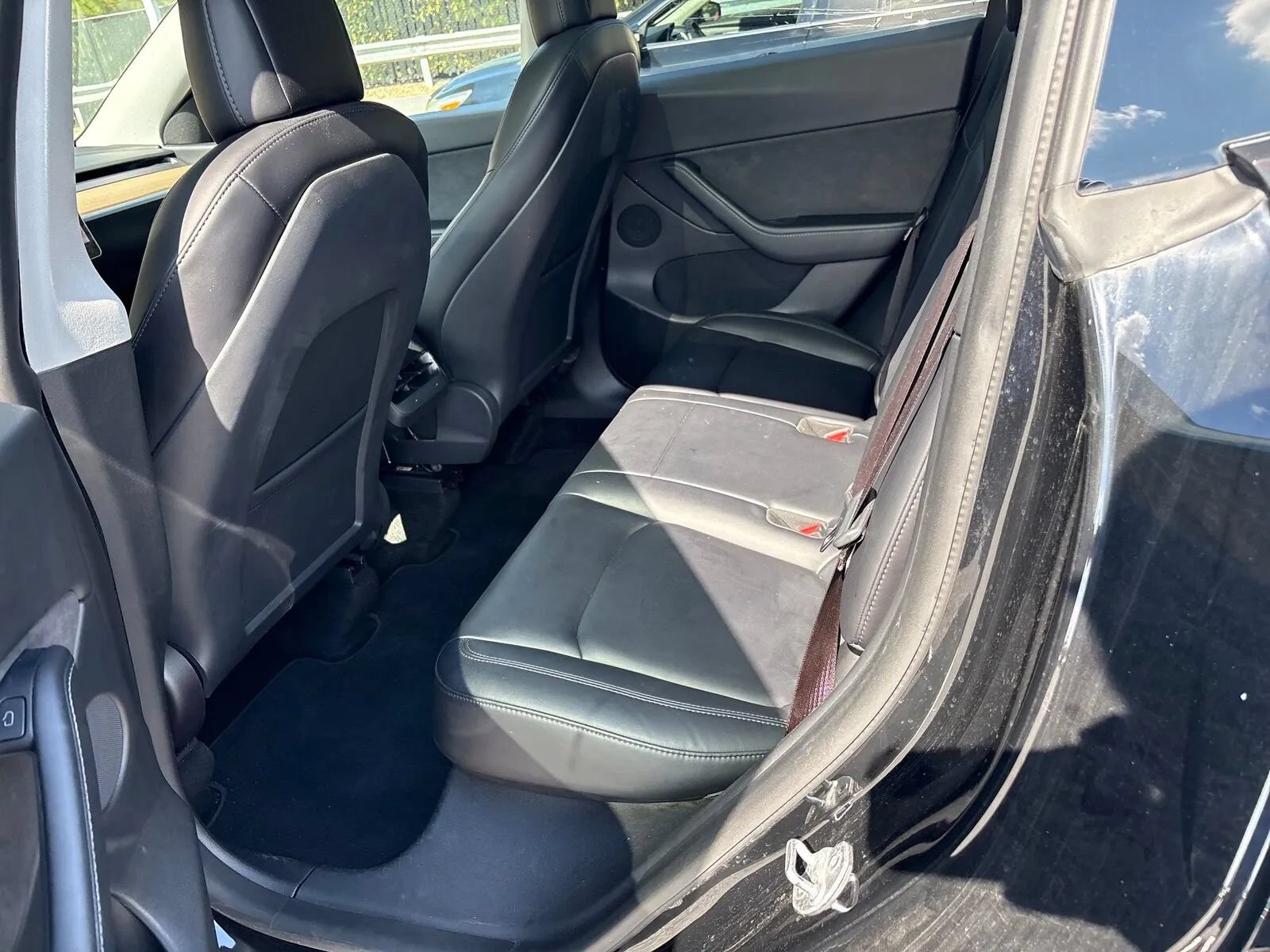 Used 2021 Tesla Model Y Long Range AWD/4WD image 5