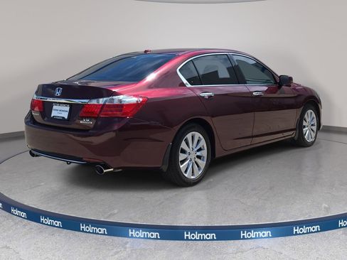 Used 2014 Honda Accord Touring image 6