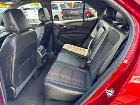 Used 2023 Chevrolet Equinox RS FWD image 18